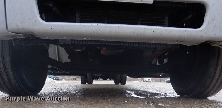 image for item IM9760 2014 Freightliner M2 106  box truck