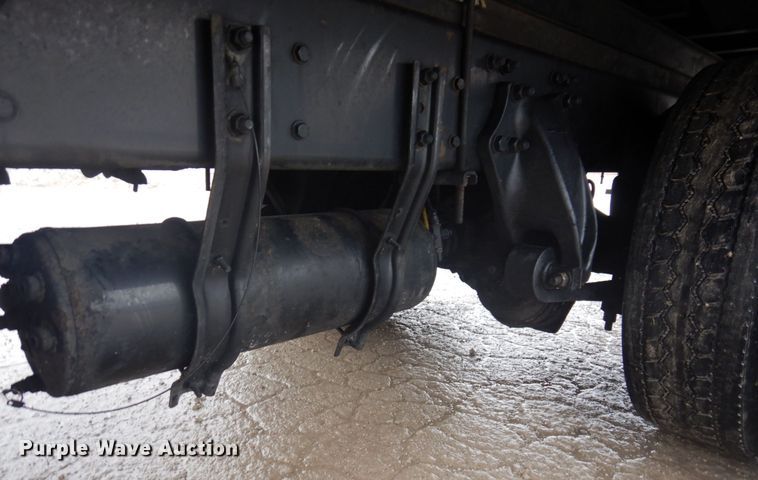 image for item IM9760 2014 Freightliner M2 106  box truck