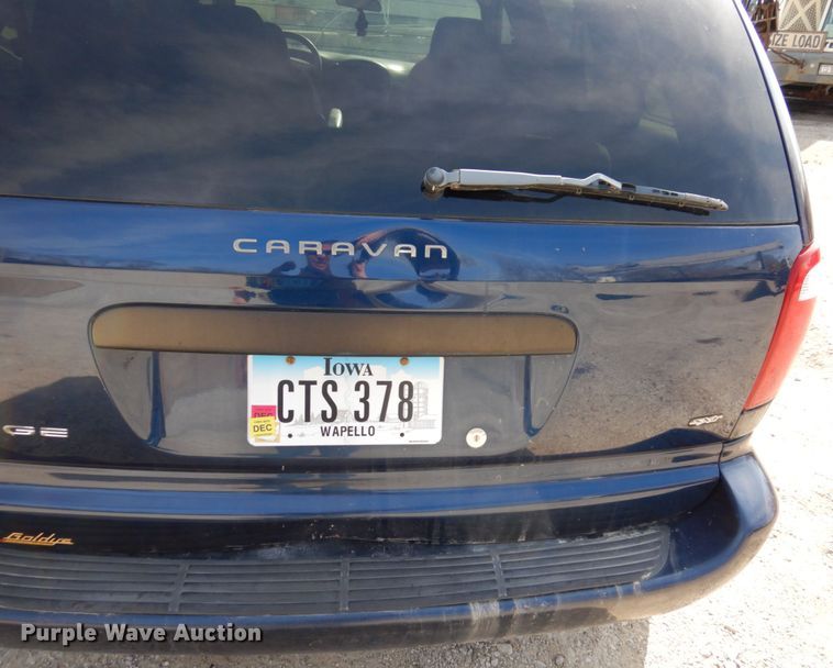 image for item IM9835 2003 Dodge Caravan  van