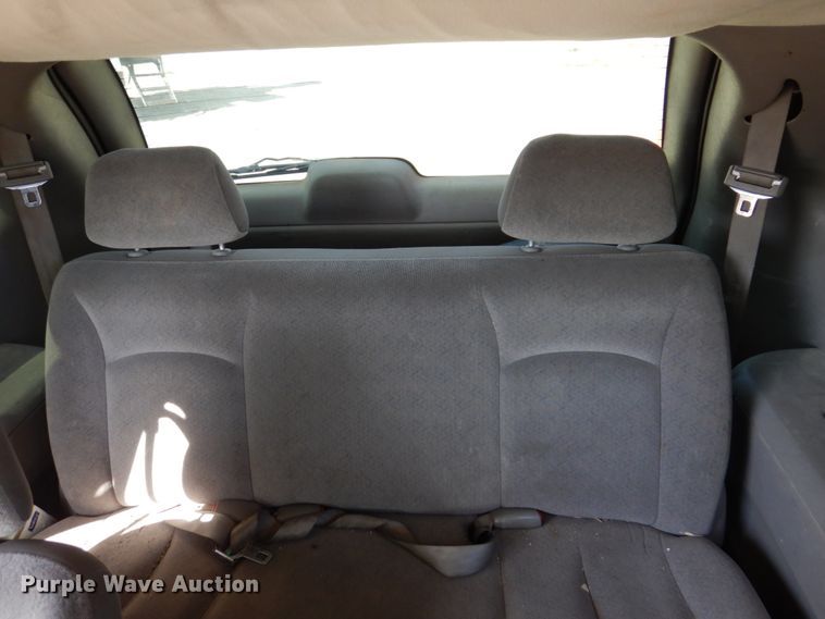 image for item IM9835 2003 Dodge Caravan  van