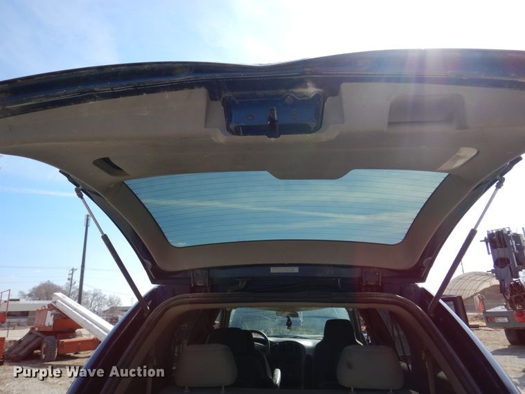 image for item IM9835 2003 Dodge Caravan  van