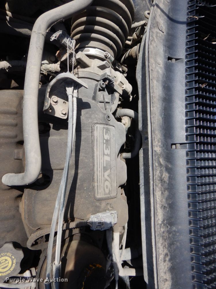 image for item IM9835 2003 Dodge Caravan  van