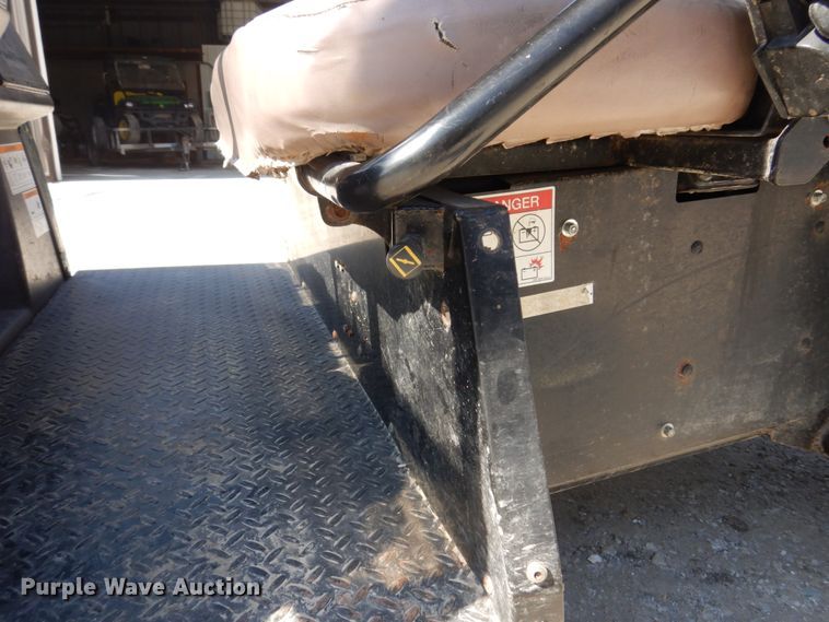 image for item IM9839 2006 Land Pride 4410  utility vehicle