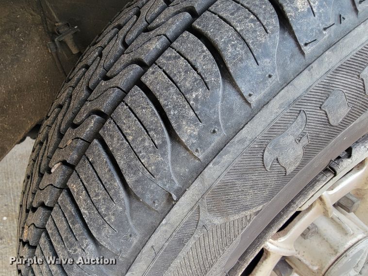 image for item JE9940 1982 Mercedes Benz 300CD