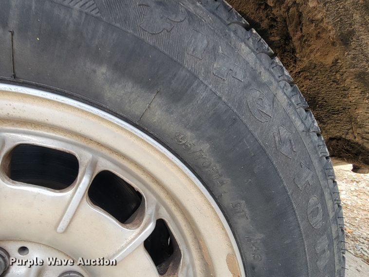 image for item JE9940 1982 Mercedes Benz 300CD