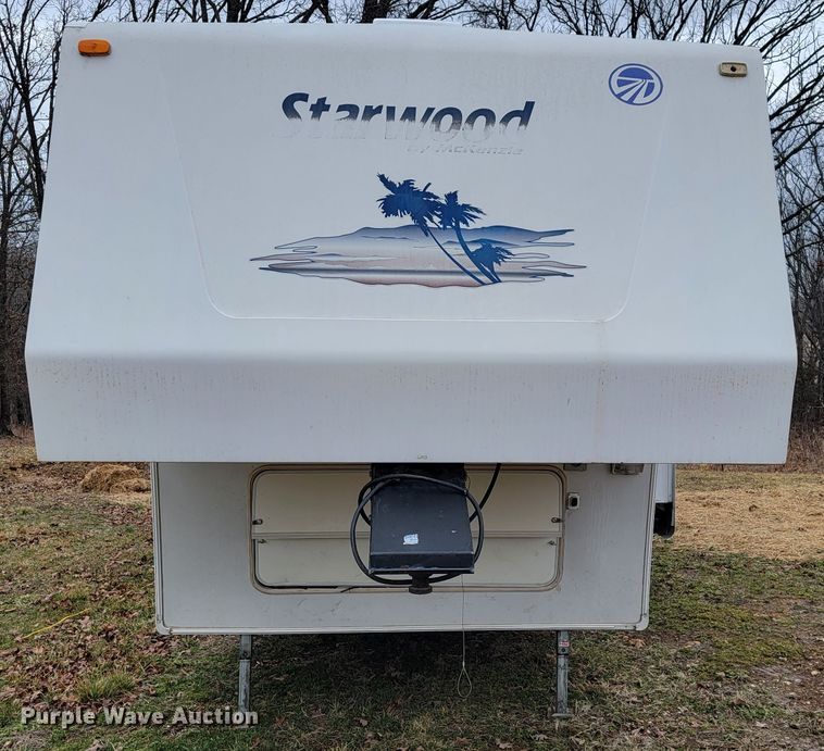 image for item JE9941 2004 Monaco Starwood  camper