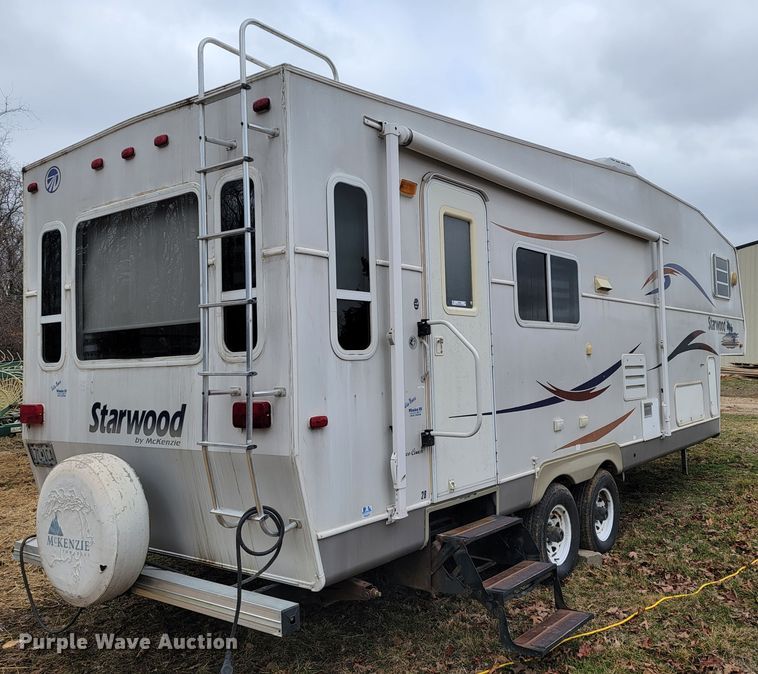 image for item JE9941 2004 Monaco Starwood  camper