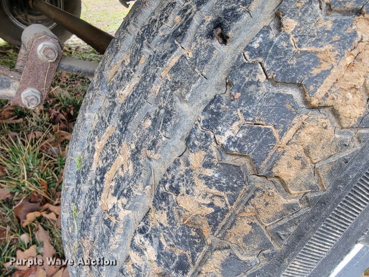 image for item JE9941 2004 Monaco Starwood  camper