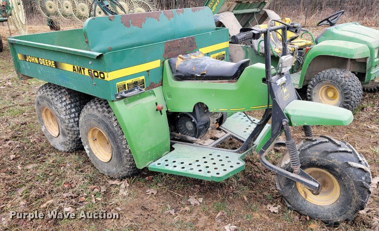 image for item JE9944 John Deere AMT 600  utility vehicle