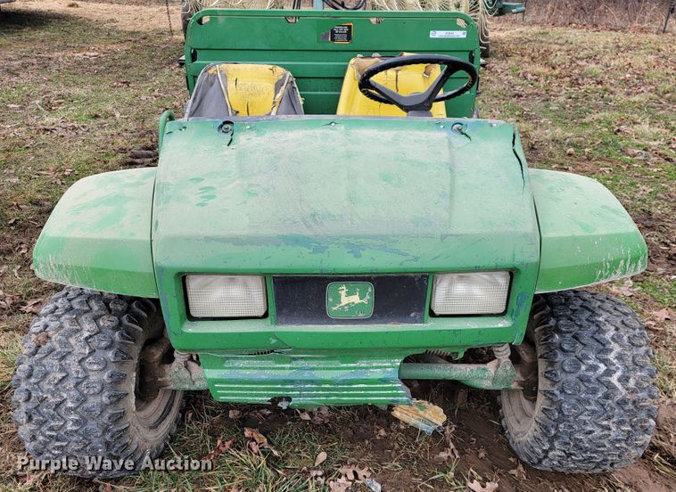 image for item JE9945 John Deere Gator 4x2  utility vehicle