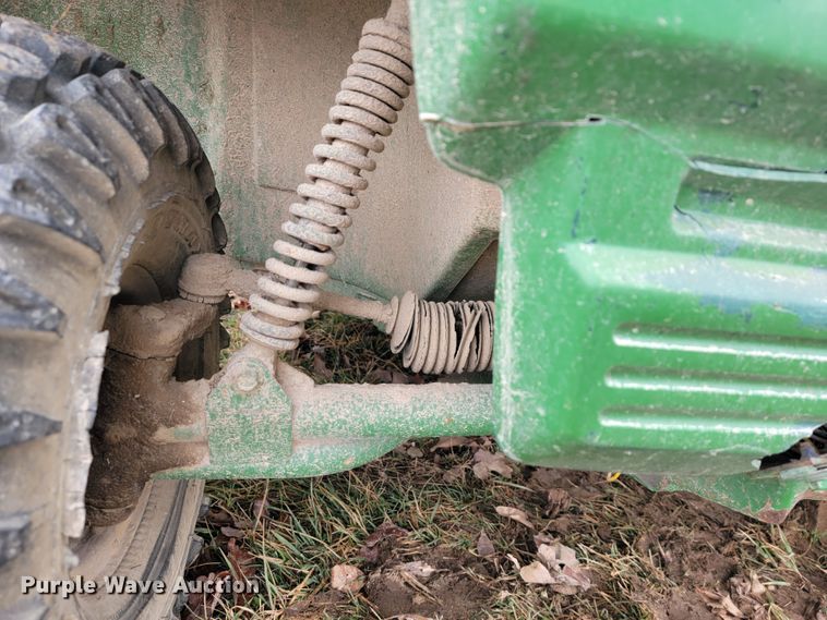 image for item JE9945 John Deere Gator 4x2  utility vehicle