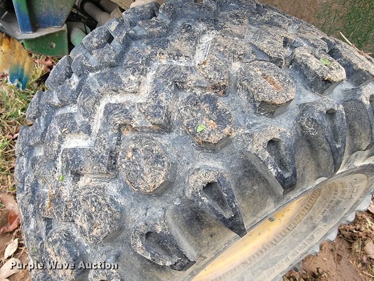 image for item JE9945 John Deere Gator 4x2  utility vehicle