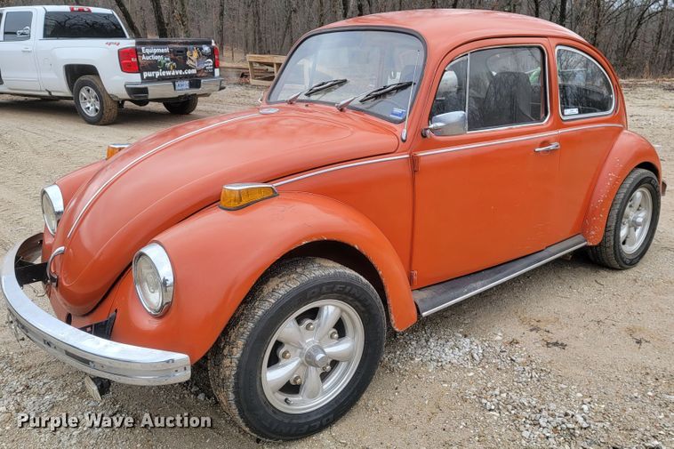 image for item JE9946 1971 Volkswagen Beetle