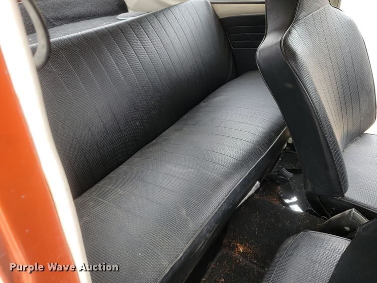 image for item JE9946 1971 Volkswagen Beetle