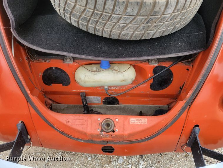 image for item JE9946 1971 Volkswagen Beetle