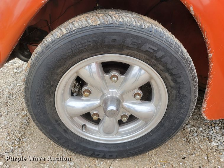 image for item JE9946 1971 Volkswagen Beetle