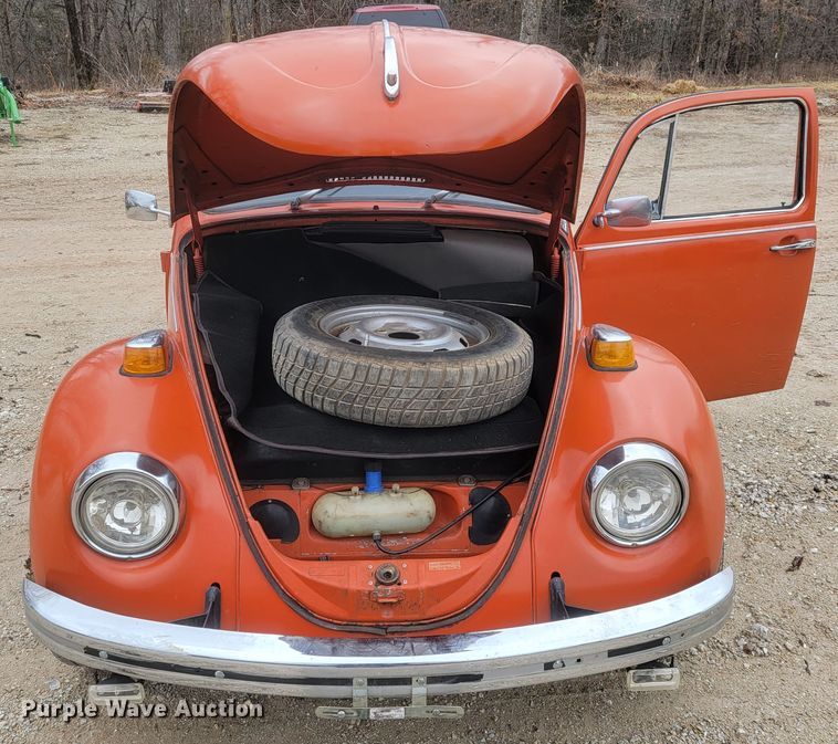 image for item JE9946 1971 Volkswagen Beetle