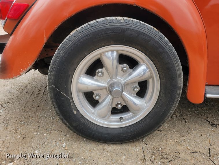 image for item JE9946 1971 Volkswagen Beetle