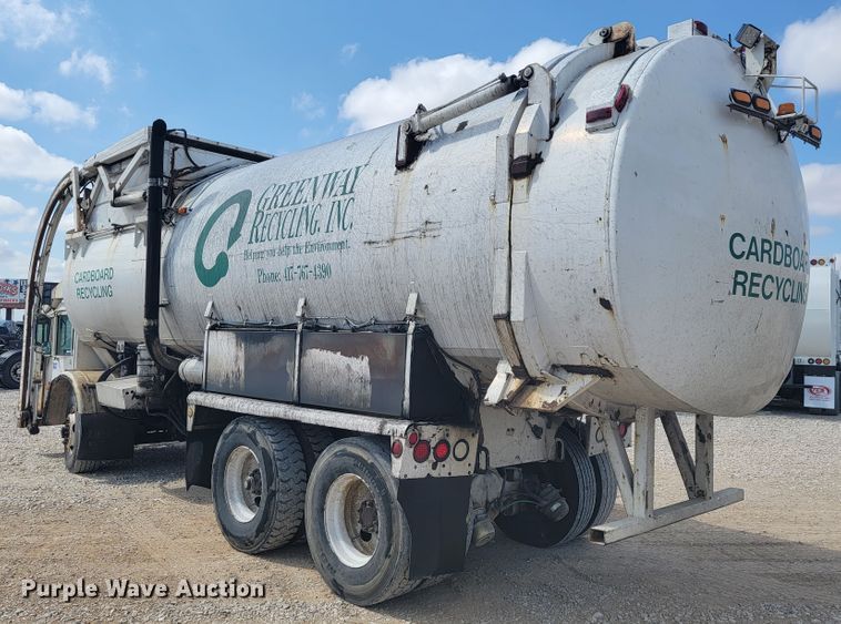 image for item JE9969 1998 Crane Carrier  refuse truck