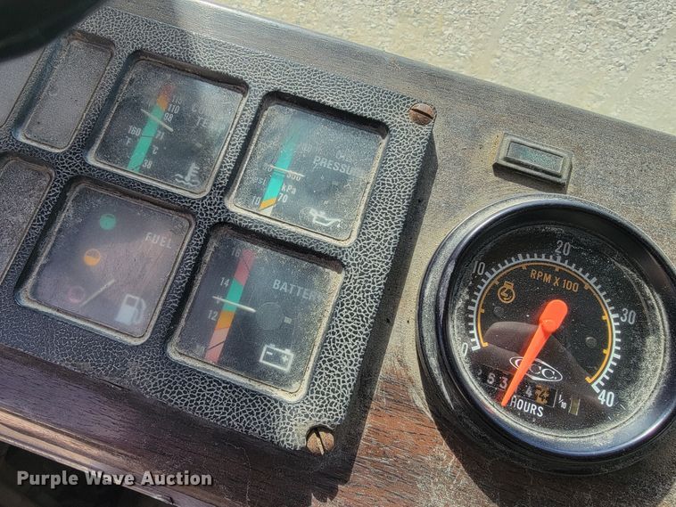 image for item JE9969 1998 Crane Carrier  refuse truck