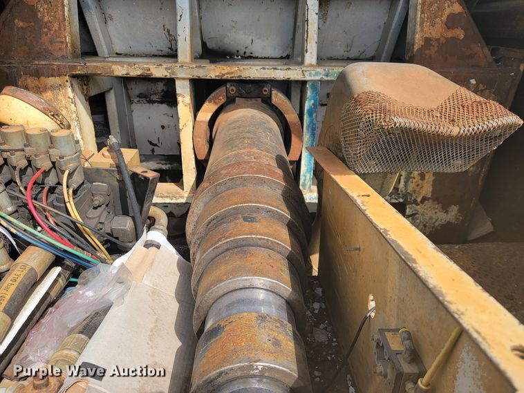 image for item JE9969 1998 Crane Carrier  refuse truck