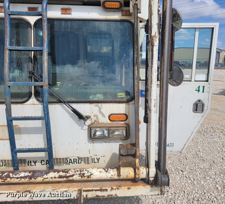 image for item JE9969 1998 Crane Carrier  refuse truck