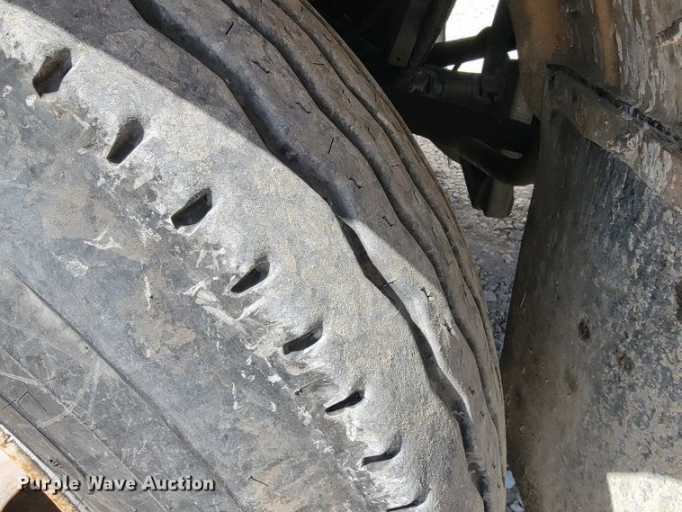 image for item JE9969 1998 Crane Carrier  refuse truck