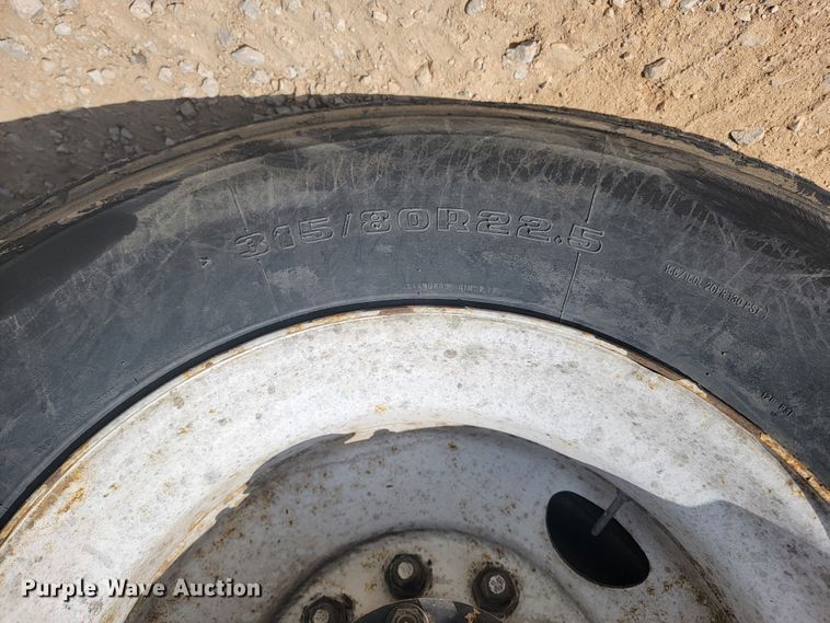 image for item JE9969 1998 Crane Carrier  refuse truck