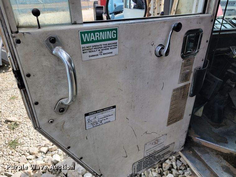 image for item JE9971 1997 Crane Carrier  refuse truck