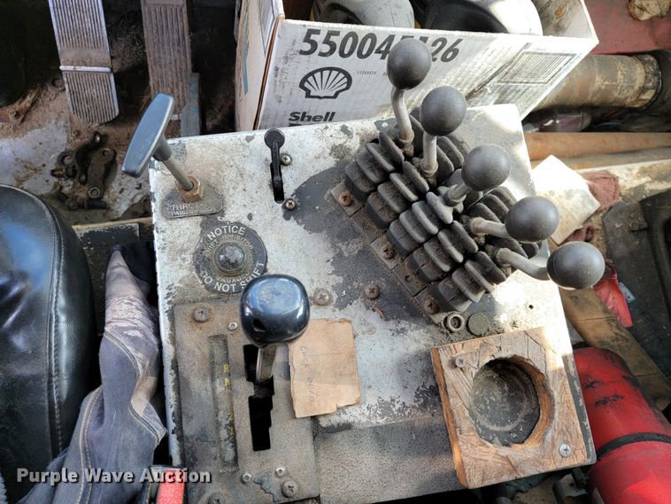 image for item JE9971 1997 Crane Carrier  refuse truck