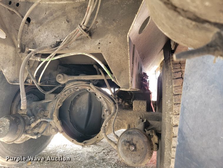 image for item JE9971 1997 Crane Carrier  refuse truck