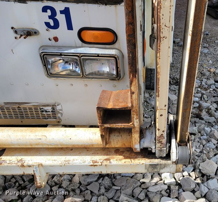 image for item JE9971 1997 Crane Carrier  refuse truck