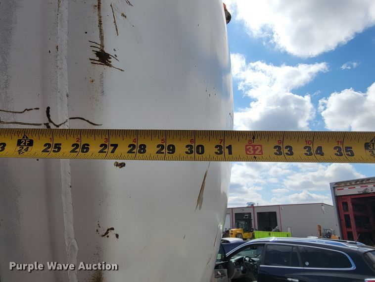 image for item JE9971 1997 Crane Carrier  refuse truck