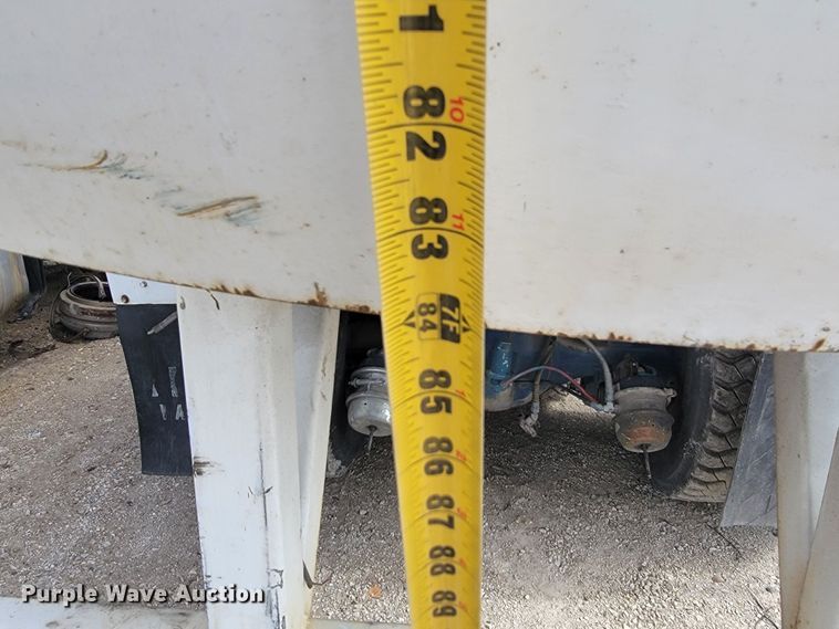 image for item JE9971 1997 Crane Carrier  refuse truck