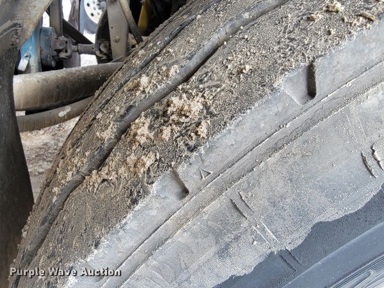 image for item JE9971 1997 Crane Carrier  refuse truck