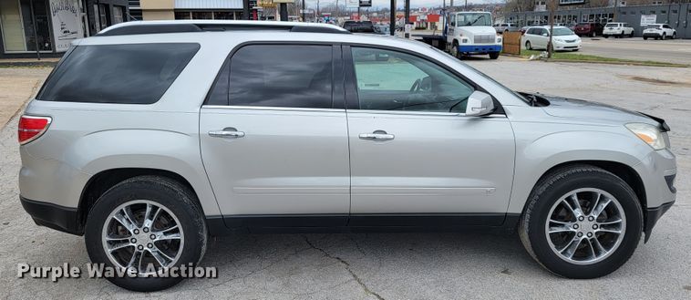 image for item JF9001 2008 Saturn Outlook XR  SUV