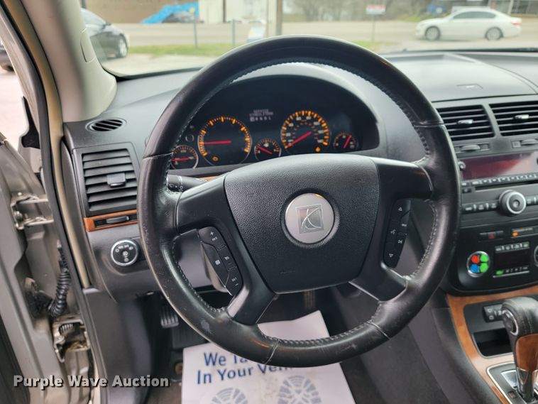 image for item JF9001 2008 Saturn Outlook XR  SUV