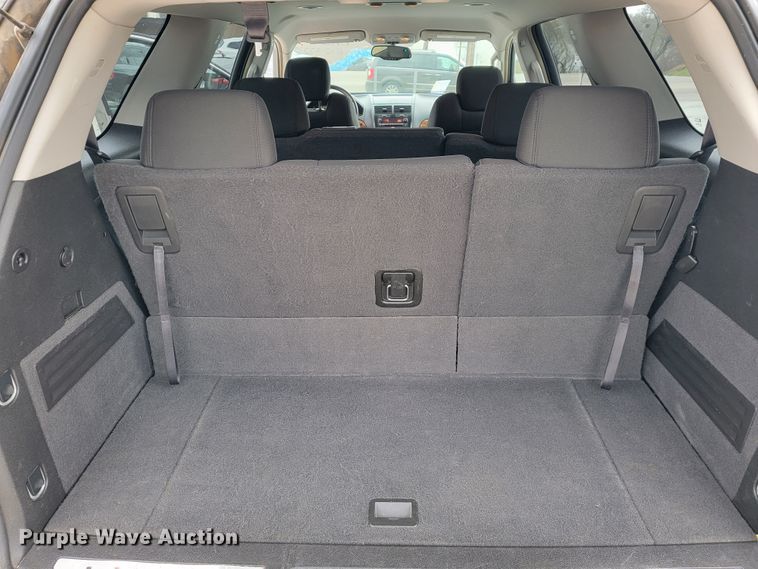 image for item JF9001 2008 Saturn Outlook XR  SUV