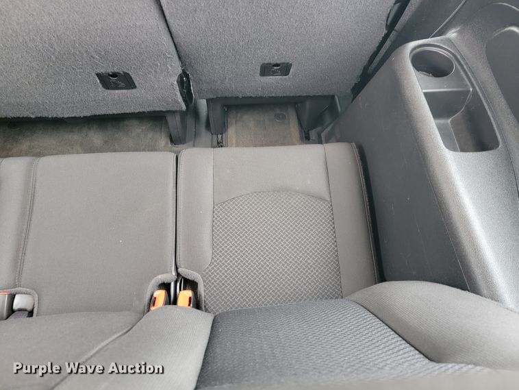 image for item JF9001 2008 Saturn Outlook XR  SUV