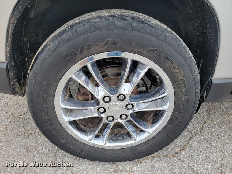 image for item JF9001 2008 Saturn Outlook XR  SUV