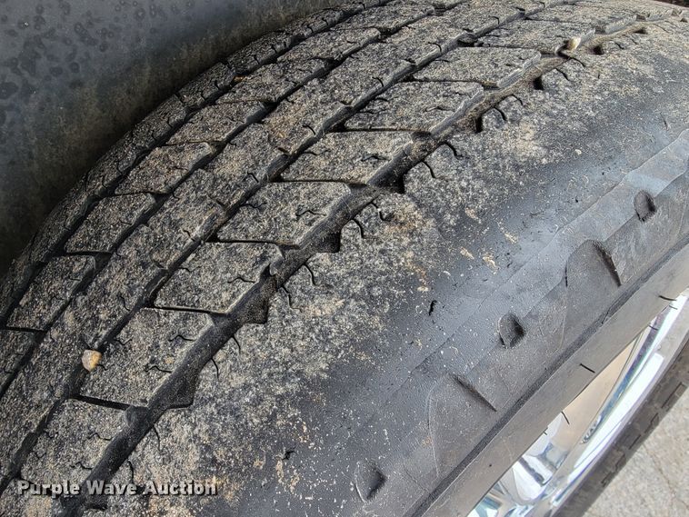 image for item JF9001 2008 Saturn Outlook XR  SUV