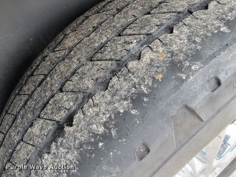 image for item JF9001 2008 Saturn Outlook XR  SUV