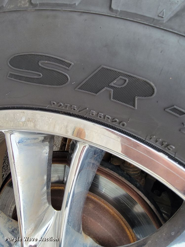 image for item JF9001 2008 Saturn Outlook XR  SUV