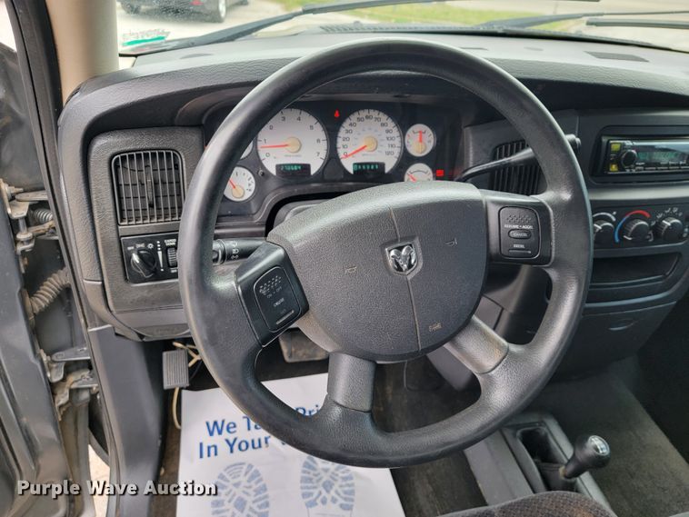 image for item JF9003 2005 Dodge Ram 1500  Quad Cab pickup truck