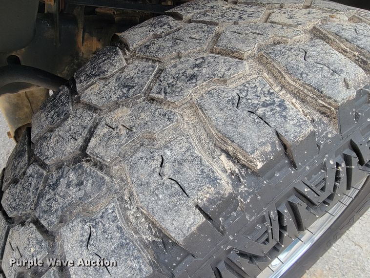 image for item JF9003 2005 Dodge Ram 1500  Quad Cab pickup truck