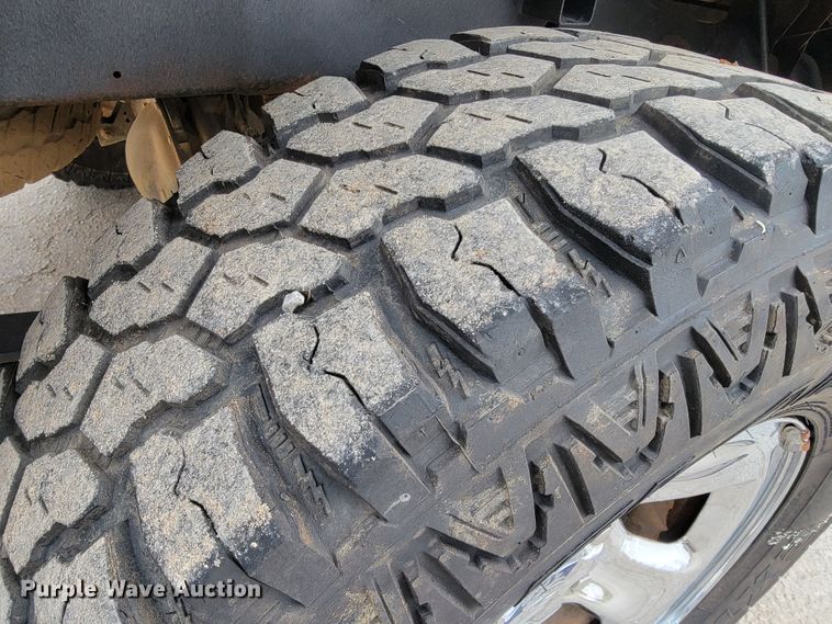 image for item JF9003 2005 Dodge Ram 1500  Quad Cab pickup truck