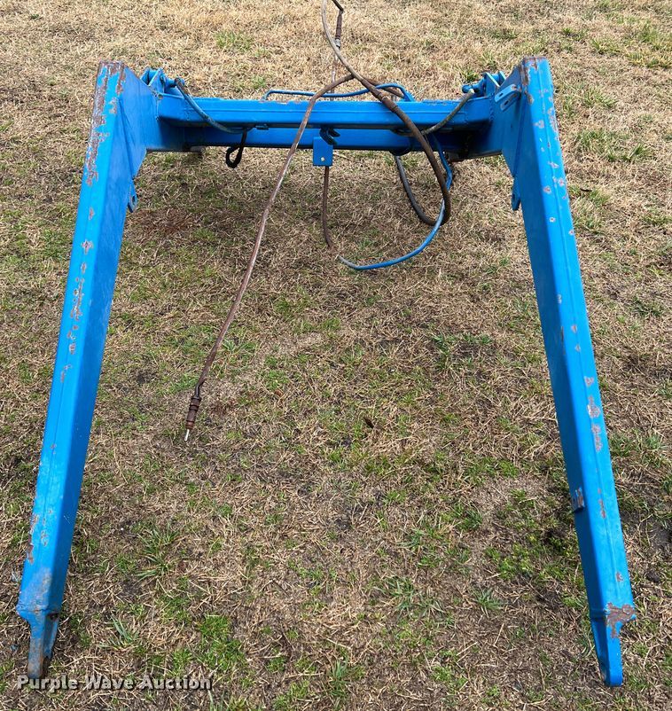 image for item JH9246 Tractor loader arms