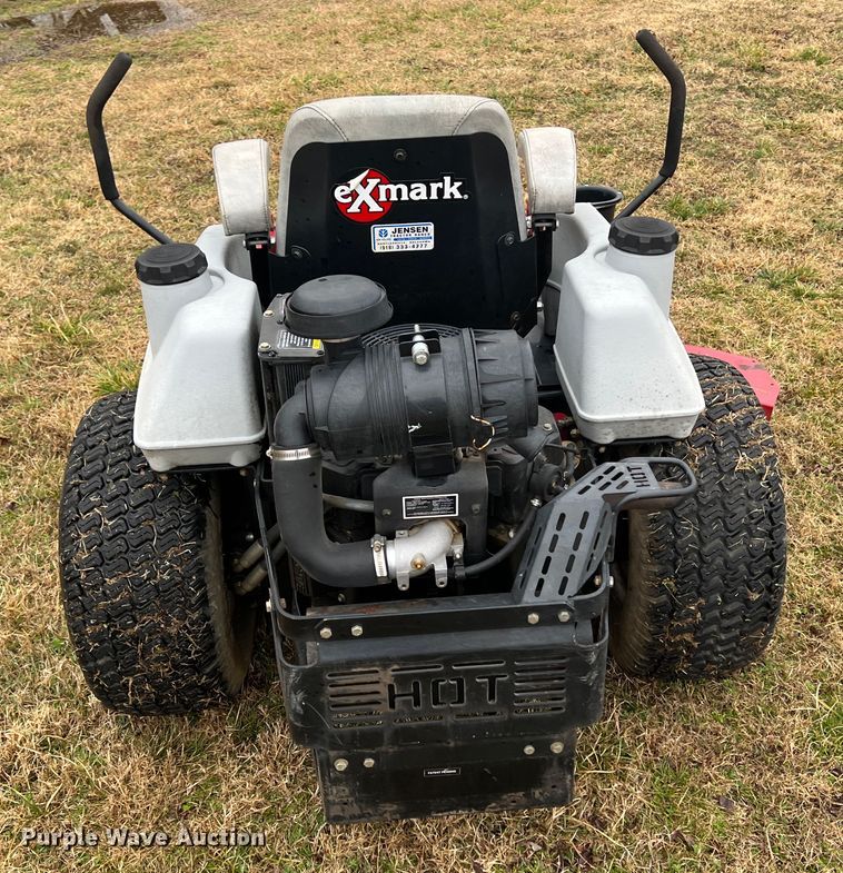 image for item JH9251 Exmark Lazer Z HP  ZTR lawn mower