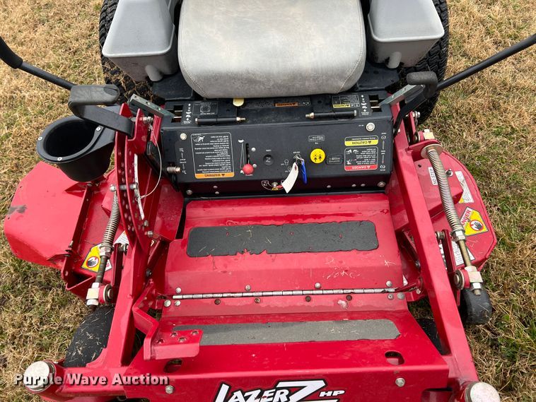 image for item JH9251 Exmark Lazer Z HP  ZTR lawn mower