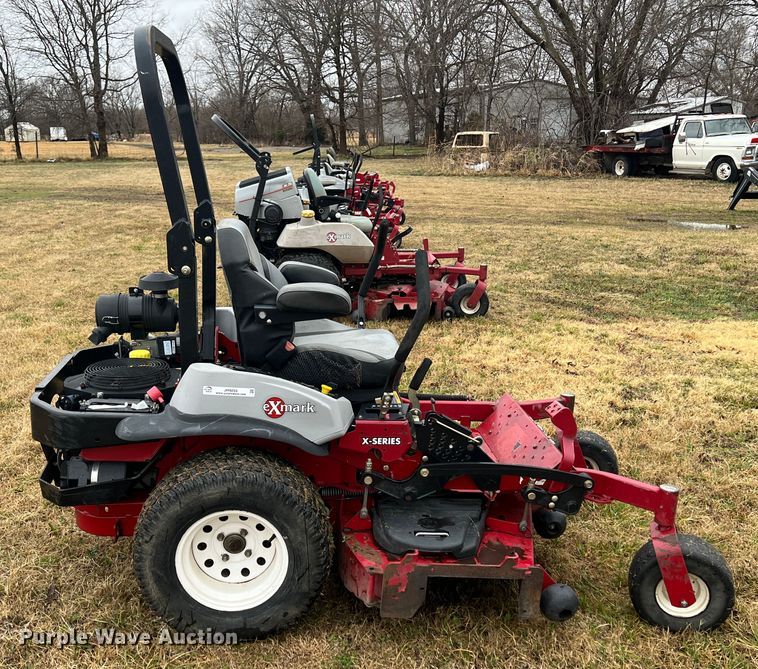 image for item JH9253 Exmark Lazer Z  ZTR lawn mower